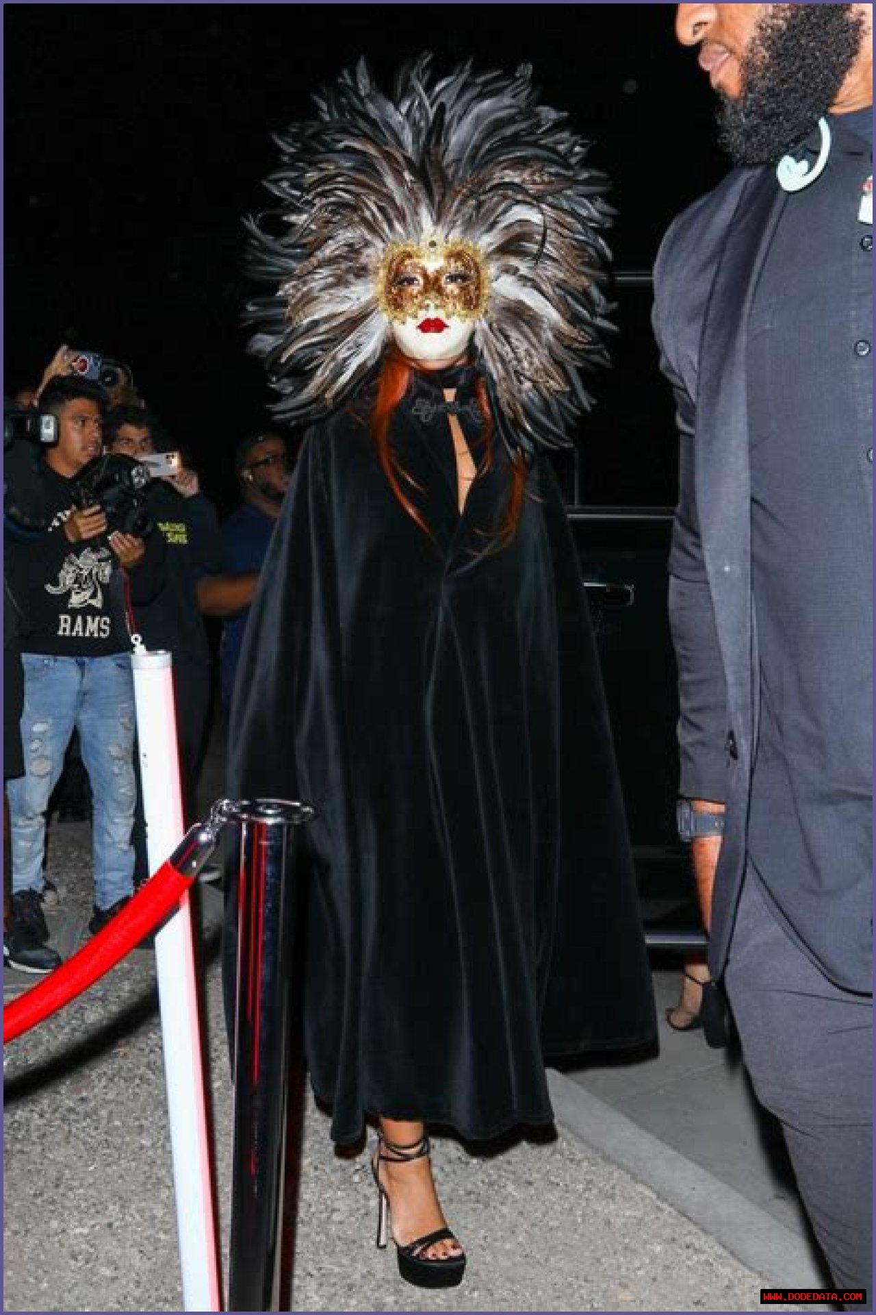 Doja Cat's Birthday Outfit: A Fashion Statement Like No Other