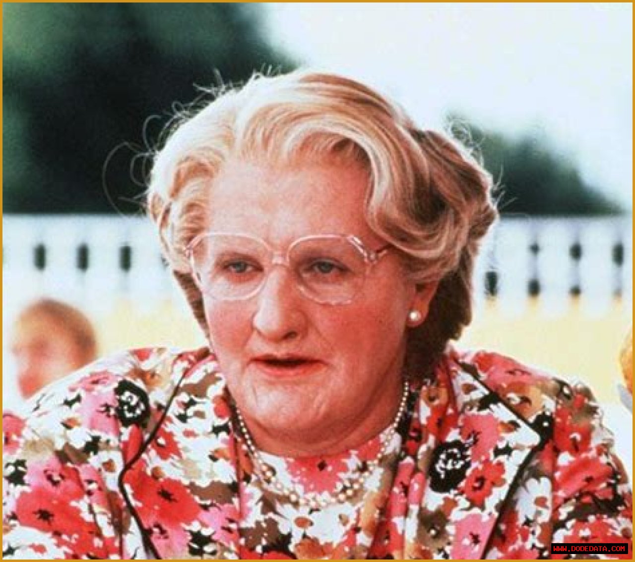 Mrs. Doubtfire 2: Everything You Need To Know About The Sequel