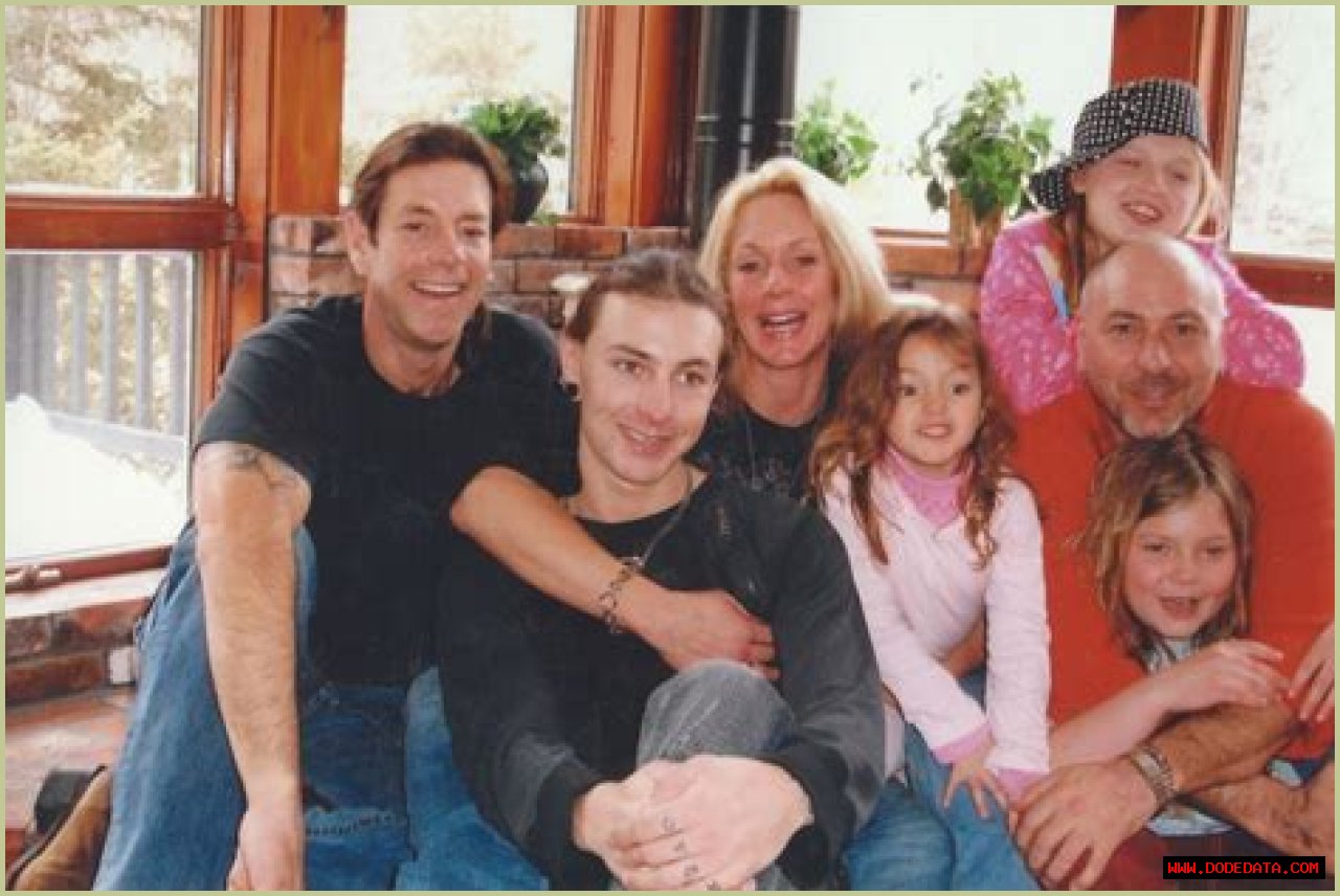 Ryan Stiles Wife Picture: A Glimpse Into The Life Of A Comedic Icon